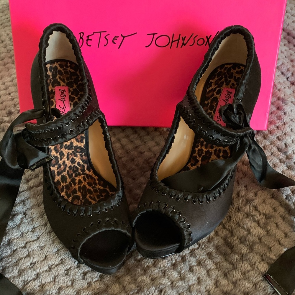 Betsy Johnson Satin Heels
